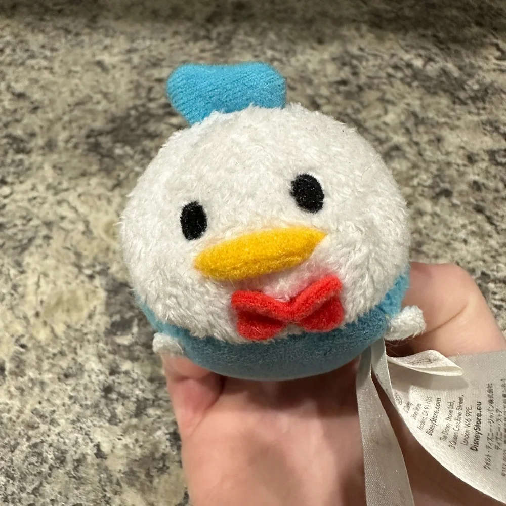 Disney Tsum Tsum Donald Duck Collectible Mini 3” Plush Toy